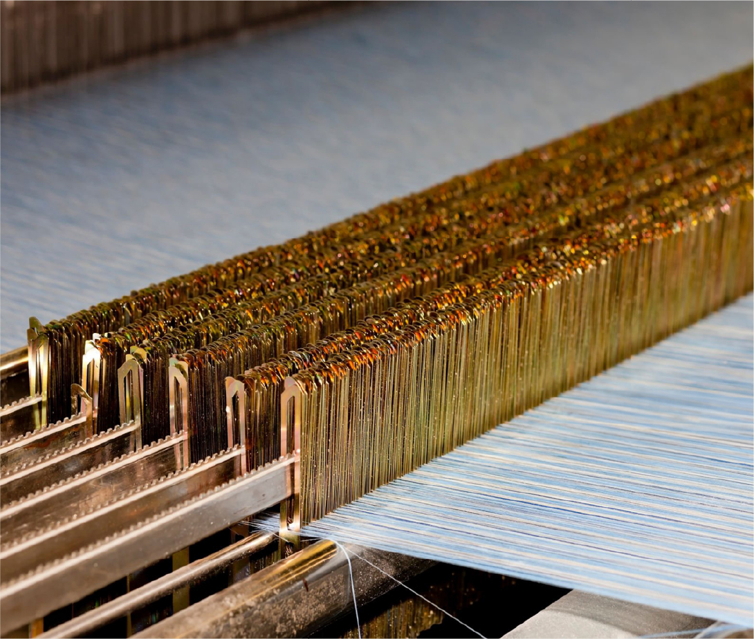 The Role of Heald and Dropper's Thickness in Weaving Performance 